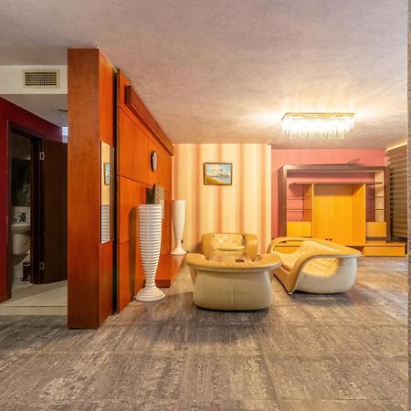 Deluxe Hotel Баку Екстер'єр фото