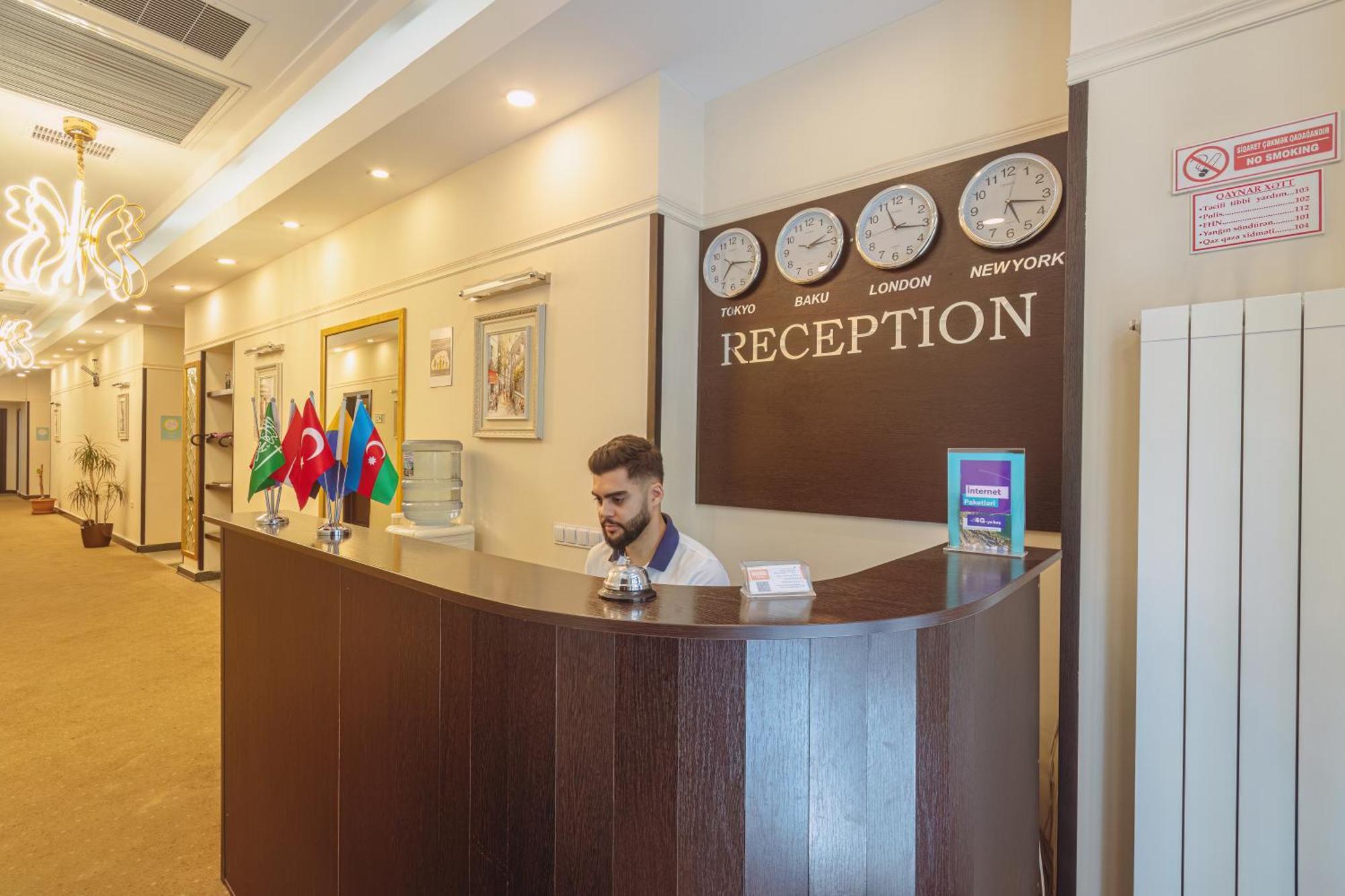 Deluxe Hotel Баку Екстер'єр фото