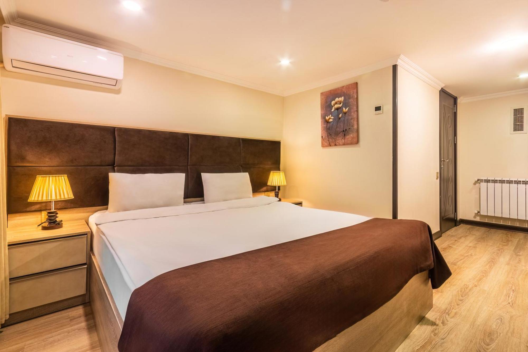 Deluxe Hotel Баку Екстер'єр фото