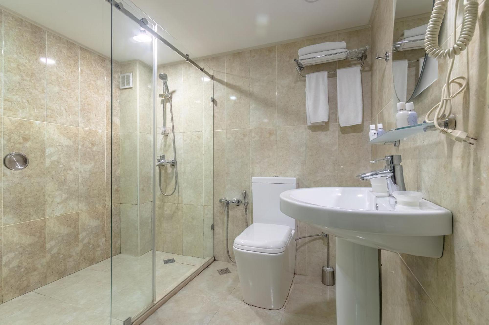 Deluxe Hotel Баку Екстер'єр фото