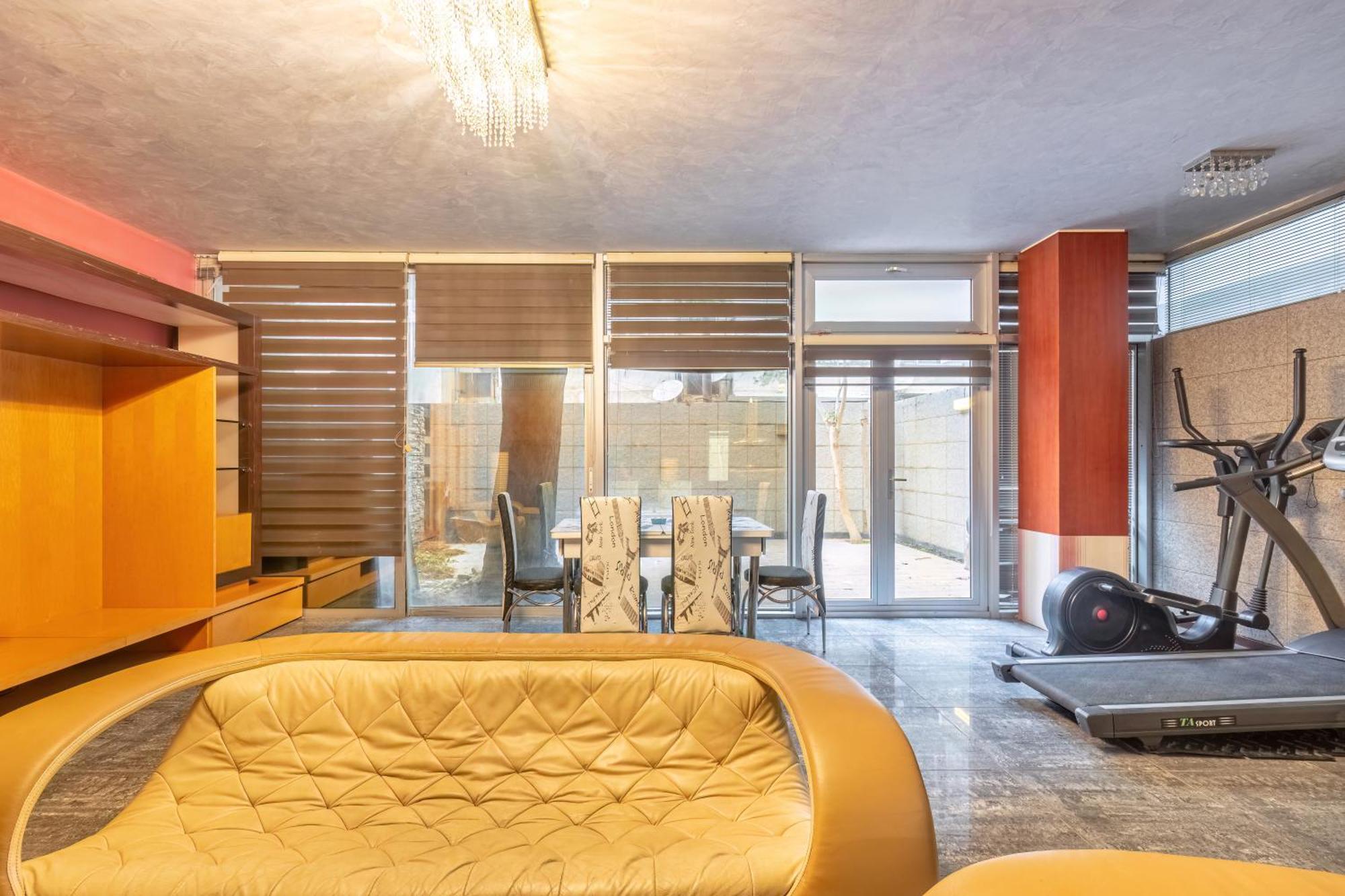 Deluxe Hotel Баку Екстер'єр фото
