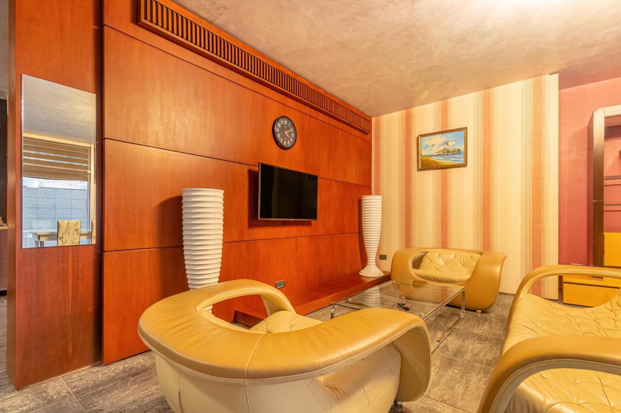 Deluxe Hotel Баку Екстер'єр фото