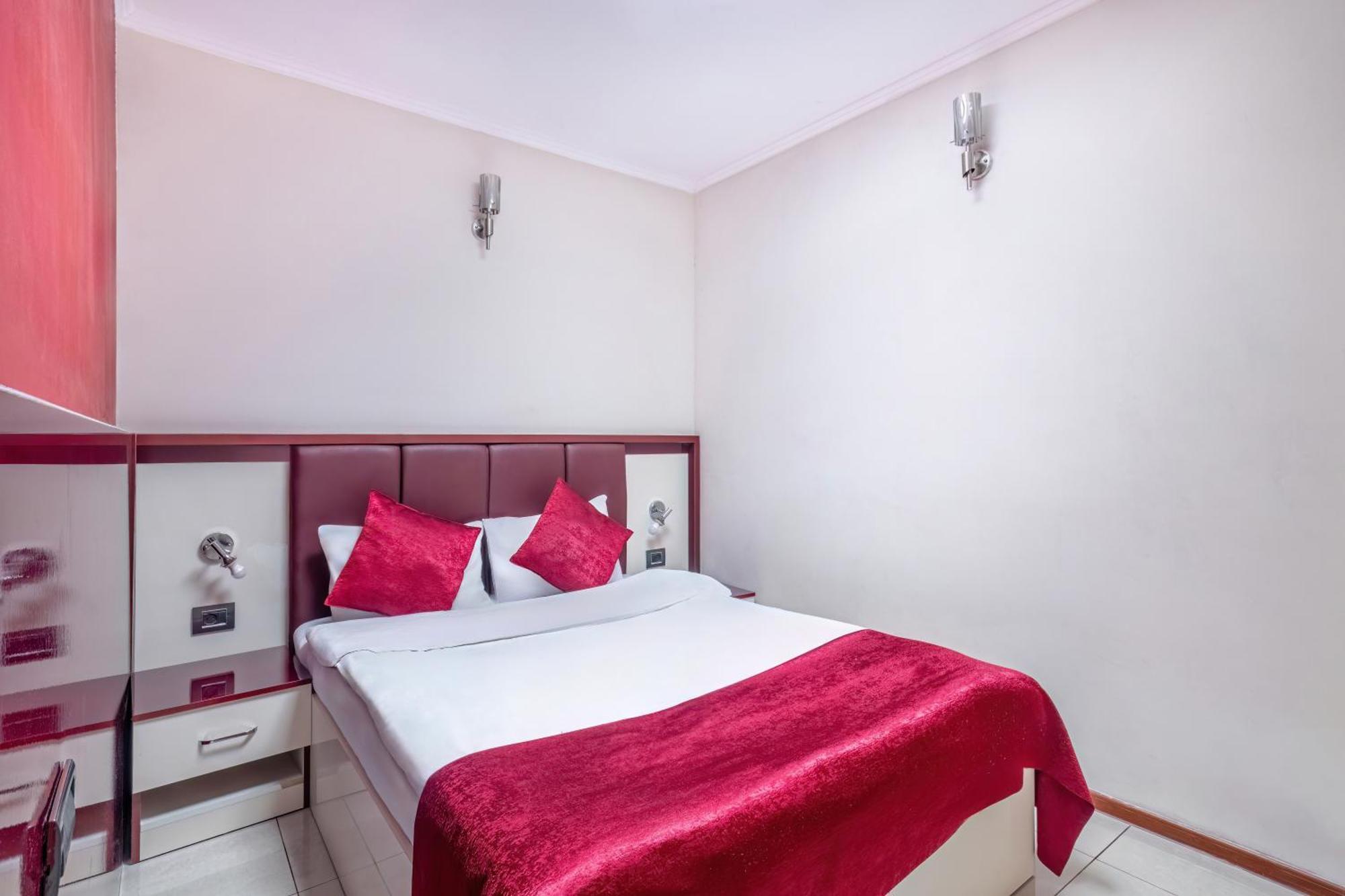 Deluxe Hotel Баку Екстер'єр фото